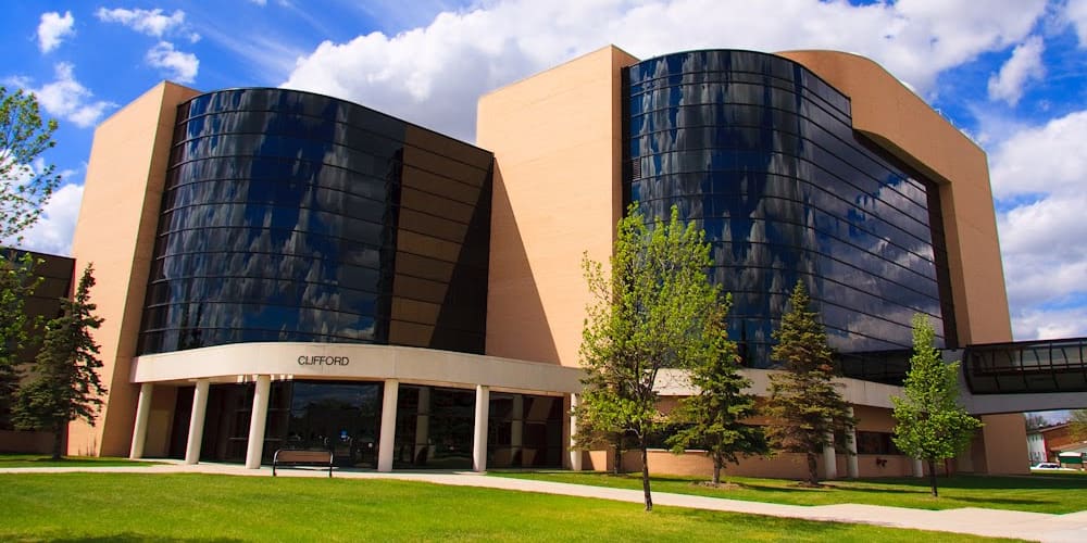 University of North Dakota School of Aerospace Sciences